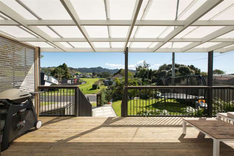 72 The Crescent Waihi Beach_15