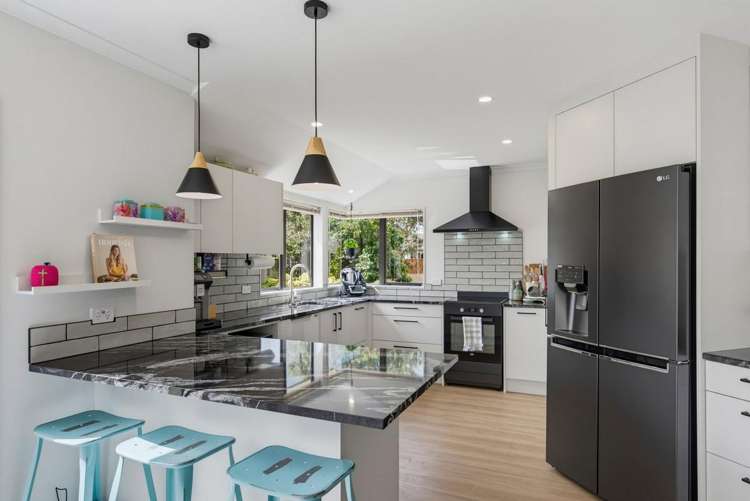 166 Milne Drive_3