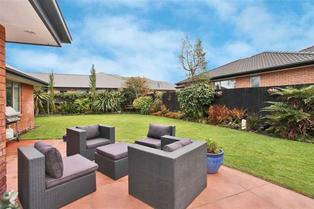 5 Tatahi Street Parklands_1