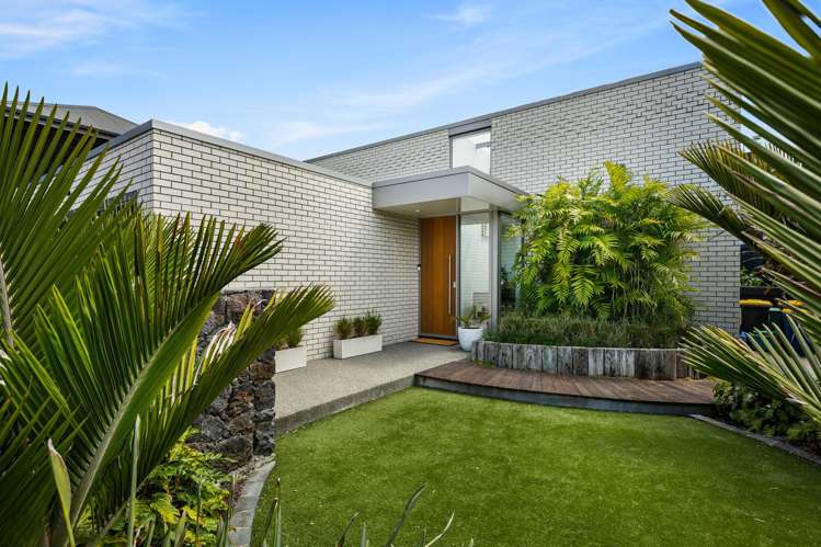 12 Empire Road Devonport_18