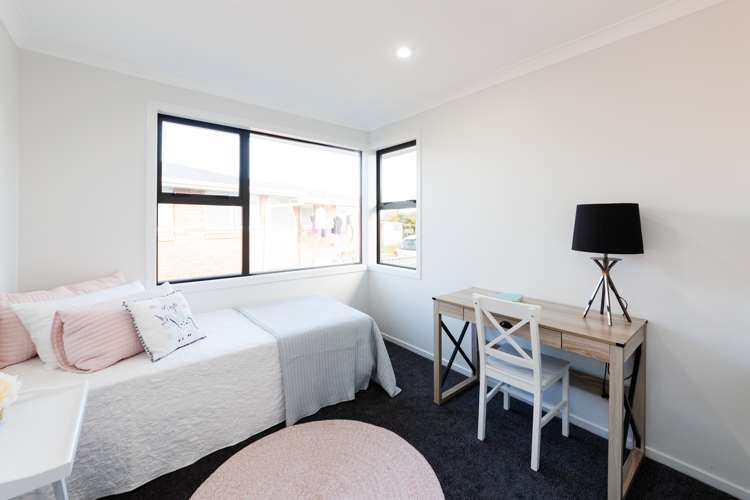 37 Holdsworth Avenue Milson_12