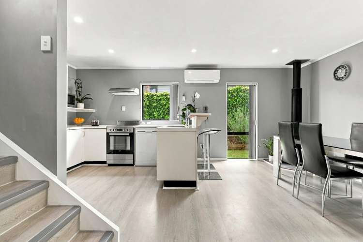 2/117 Monarch Avenue Hillcrest_1