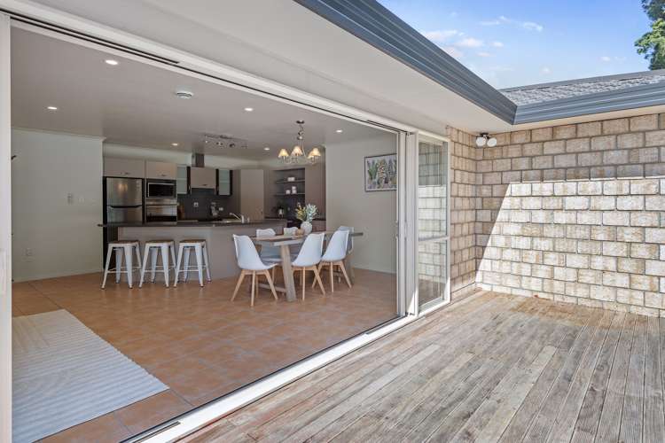 10 Sequoia Place Kamo_9