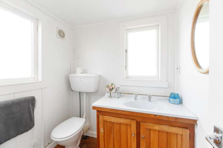 31 Railway Street Papakura_15