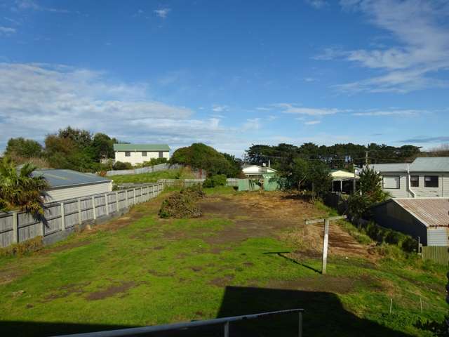 64 Pratt Avenue Foxton Beach_4