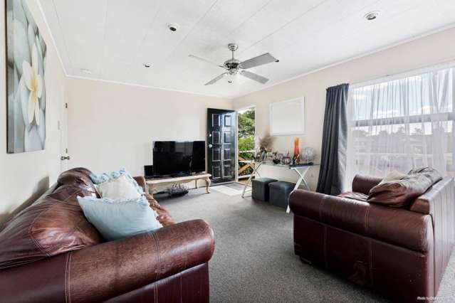 1/6 Bernina Place Manurewa_3