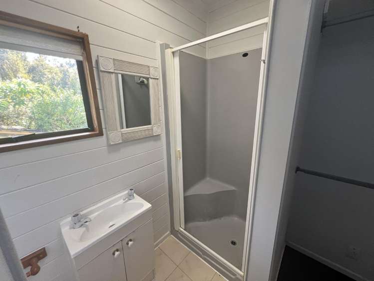 1143 Whangaparaoa Road Tindalls Beach_14