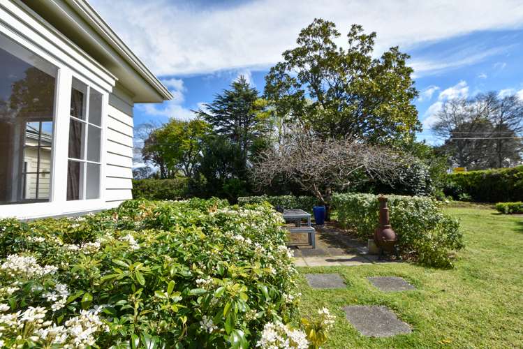 62 Park Road Carterton_24