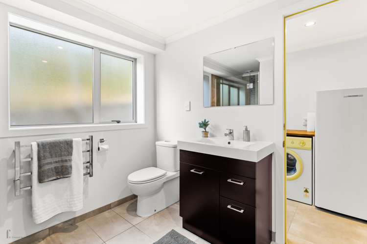 25 Kauri Road Stanmore Bay_30