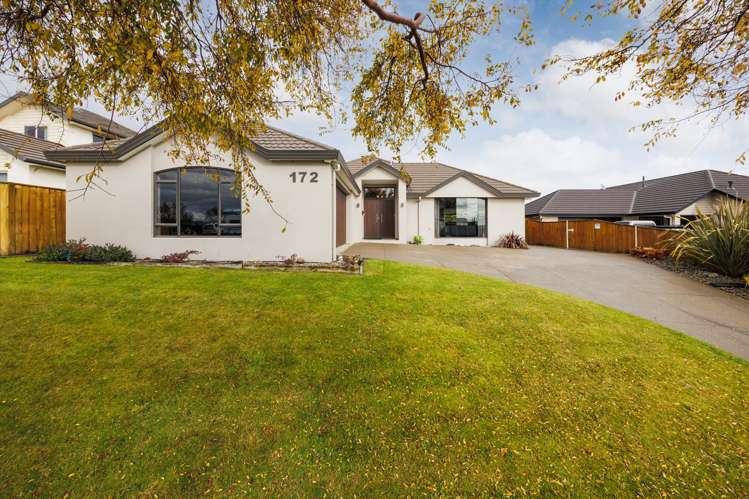 172 Pacific Drive Fitzherbert_5