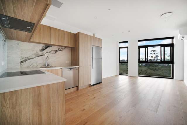 48 Esmonde Road 10897_1