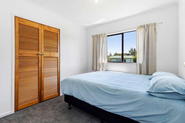 2 Hellyers Street Birkdale_9