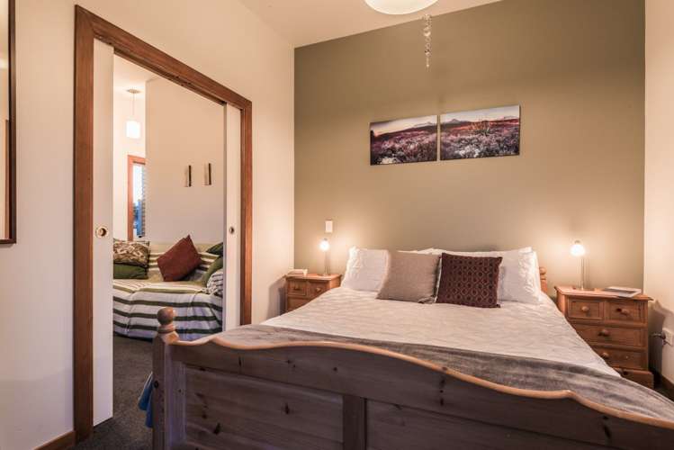 7 The Terrace Herald Island_13