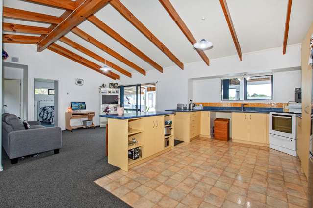 38 Tangihua Road Maungakaramea_2