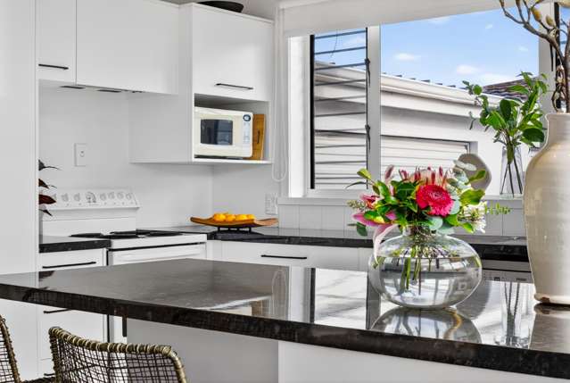 1/11 Chester Street Taradale_3