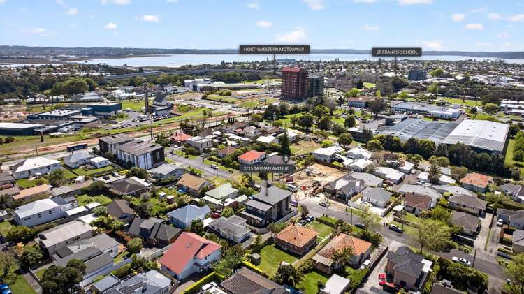 2/15 Tasman Avenue Mount Albert_21