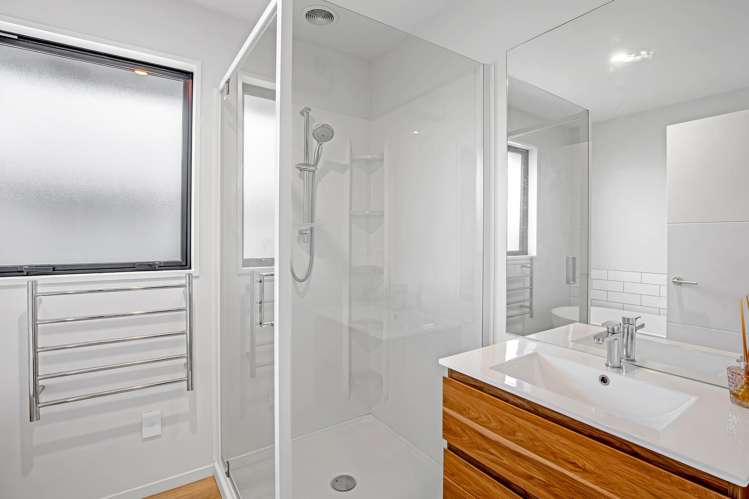 4 Solitary Lane Rolleston_18