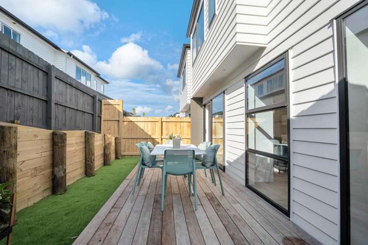 4F Meadowvale Avenue Forrest Hill_8