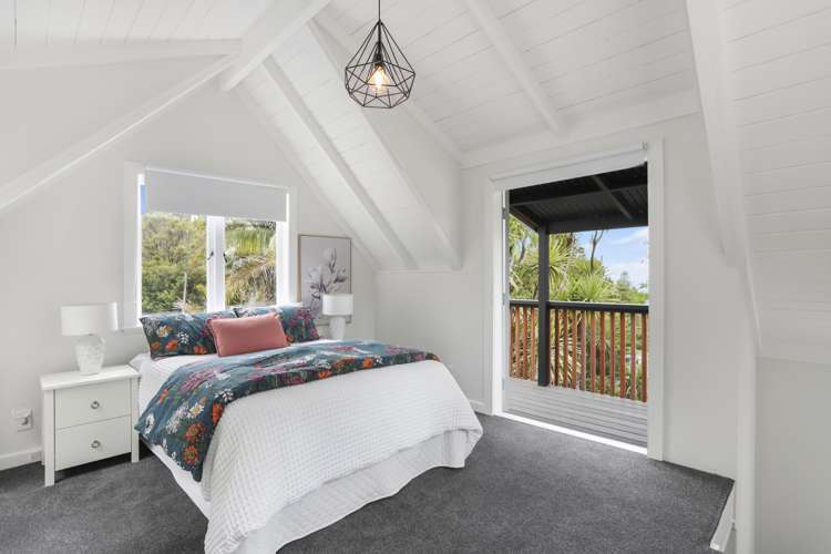 34 Takahe Road Titirangi_10