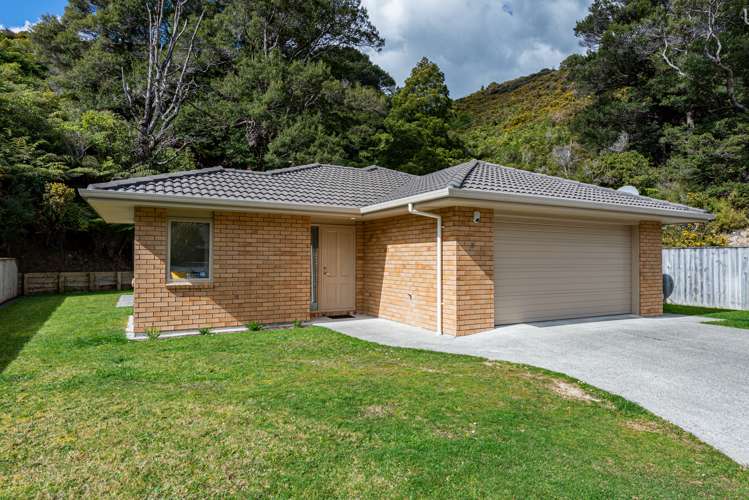 9 Boleyn Close Kingsley Heights_0