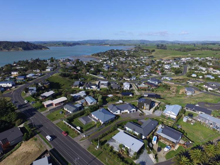 20A Manukau Rd Raglan_24