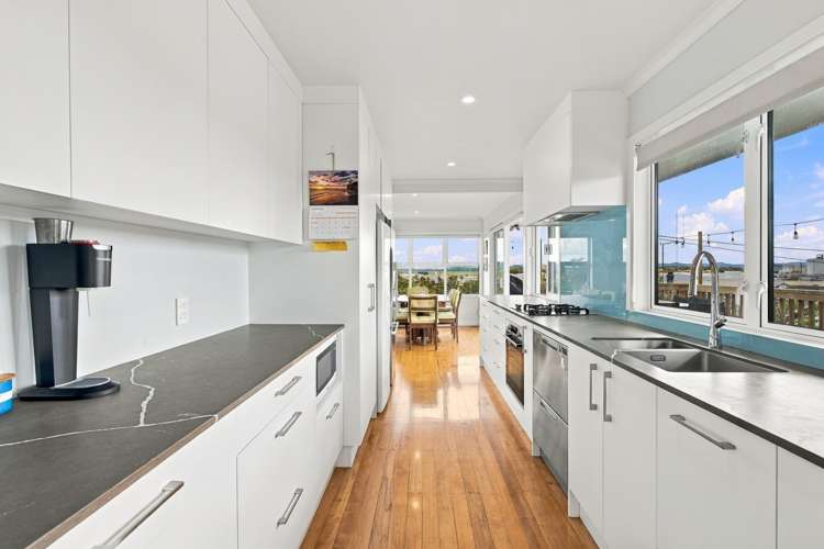 47 Corrin Street Melville_3