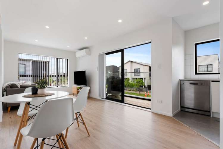 29 Hiki Street Hobsonville_4