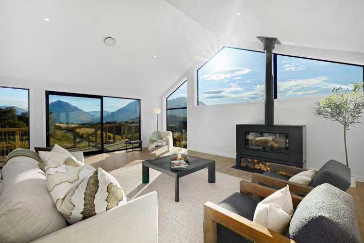 89 Spur Ridge Rise Jacks Point_9