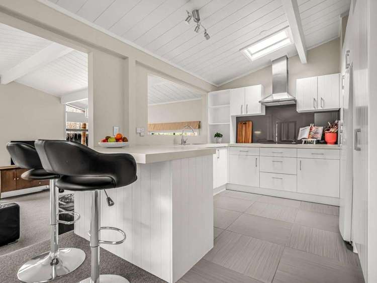 1857 River Road 2743_15