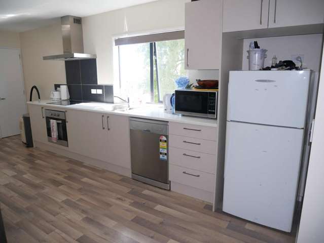 421/ 120 Stanmore Road Linwood_4