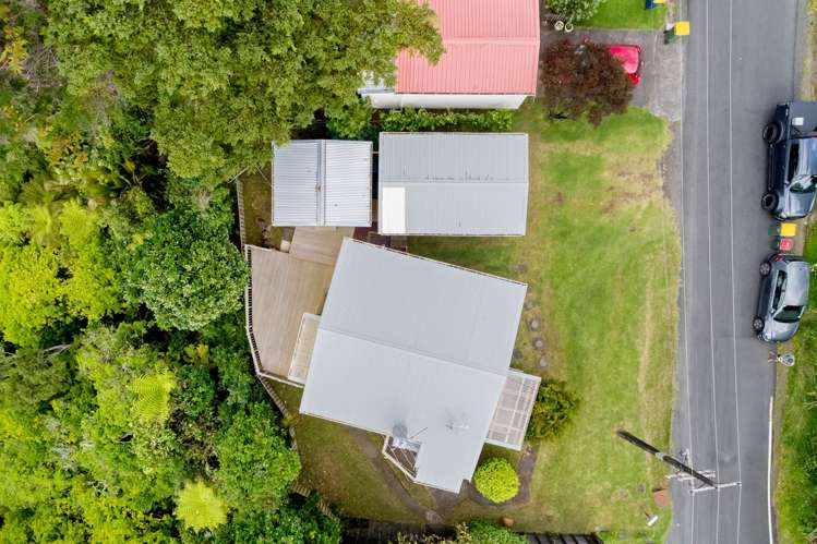 65 Tane Road Laingholm_9