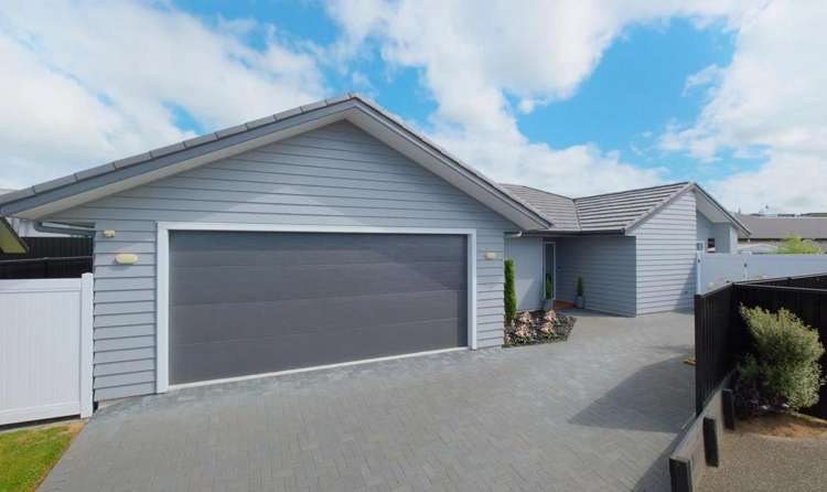 12 Mayfly Grove Nukuhau_2