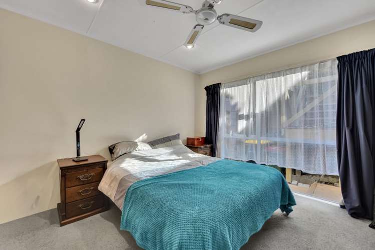 3-12 Vosper Street Toi Toi_8