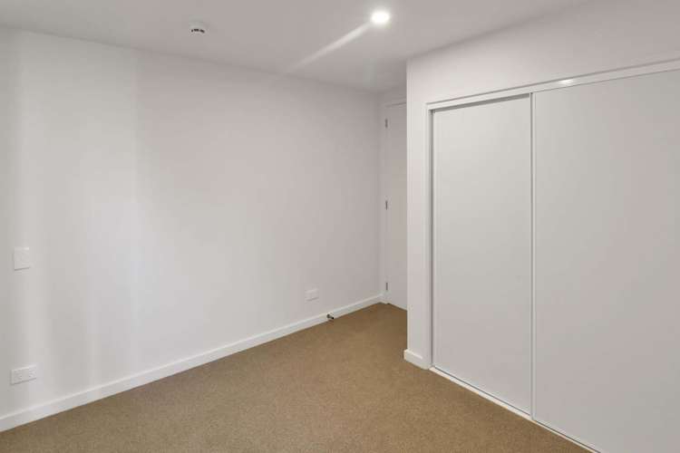 301/10 Alpha Street 2185_9