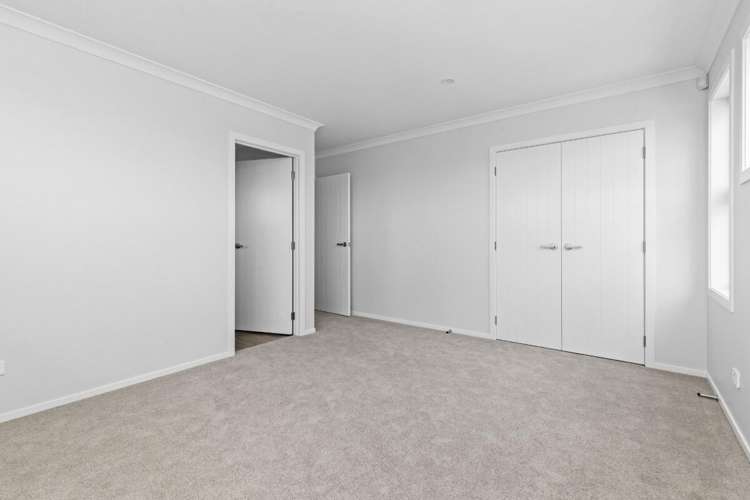37 Ogilvie Avenue 1053_6