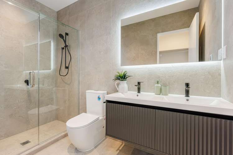 96 Huanui Drive Orewa_13