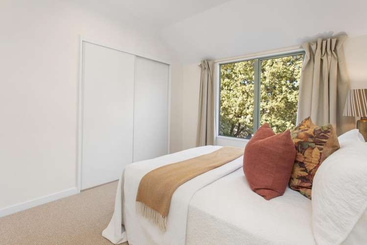 2/28 Derby Street Saint Albans_9