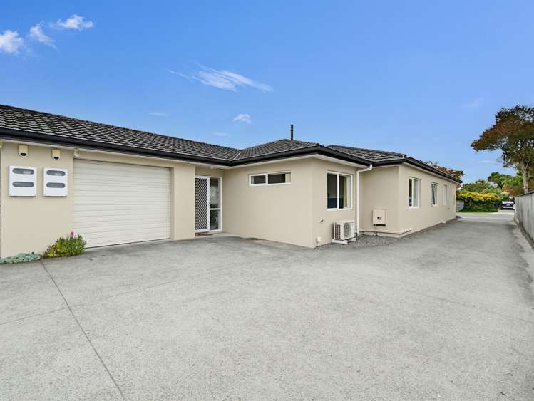 3b Phillip Street Victoria_21