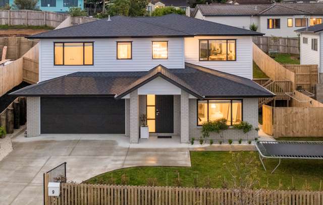 9 Surf View Crescent Red Beach_1