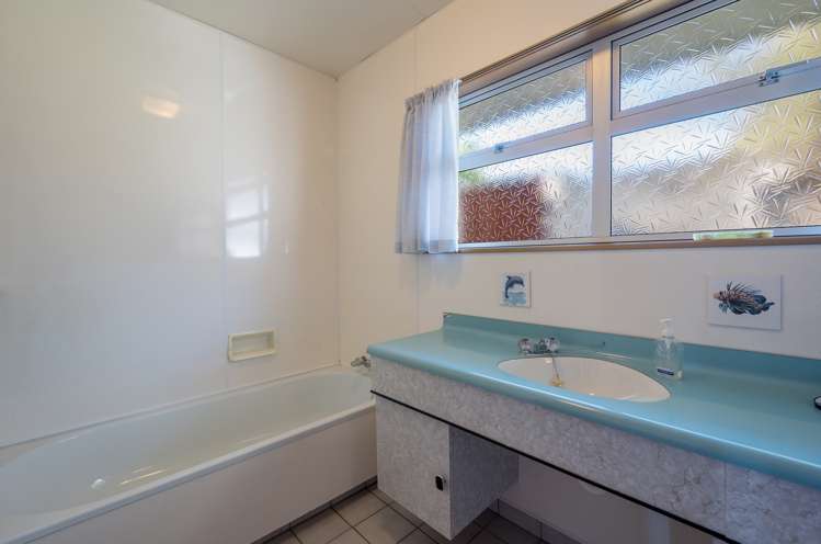 262 Princes Drive Britannia Heights_22