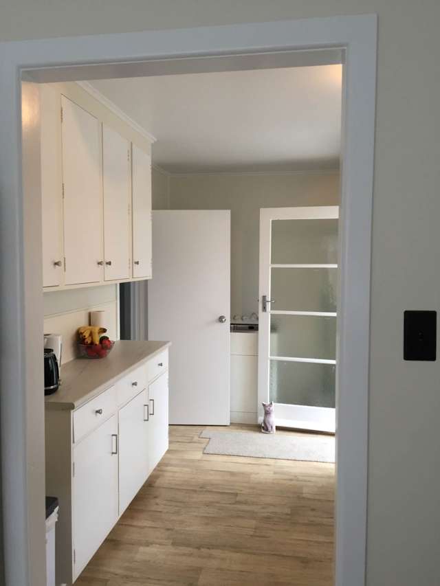 27 Essex Street Te Atatu South_3