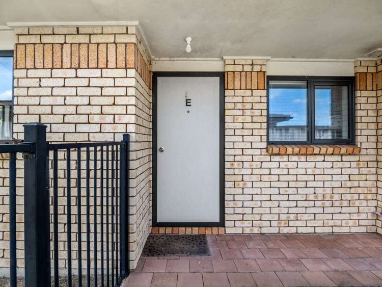 10E Yorkshire Road_2