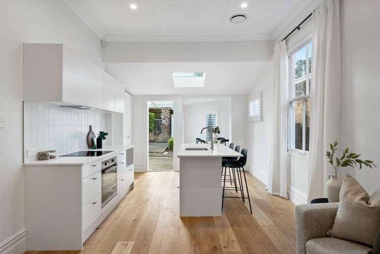 37 Sackville Street_4