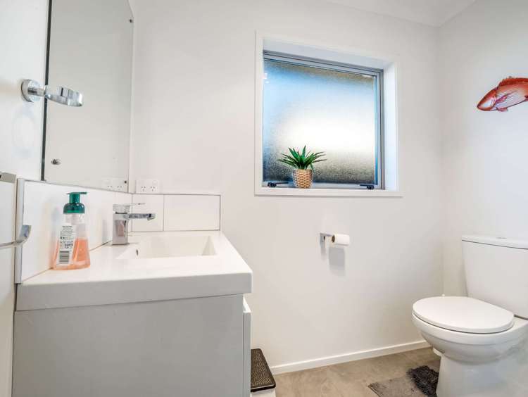 9 Magnolia Crescent Tawhero_18