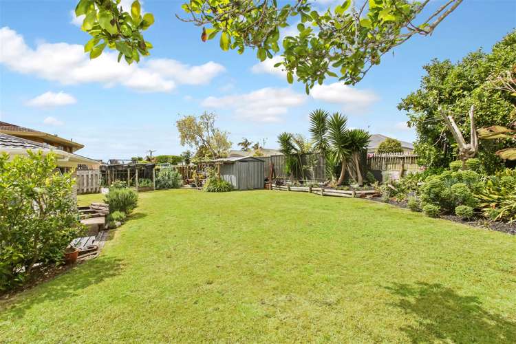 8 Ashby Place Pukekohe_20