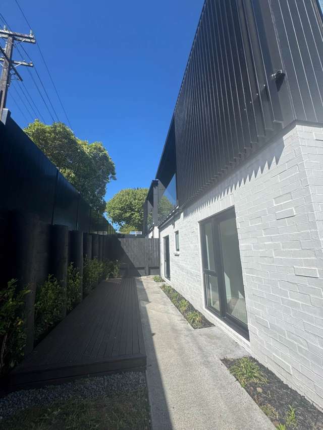 2/1 Dromorne Road Remuera_2