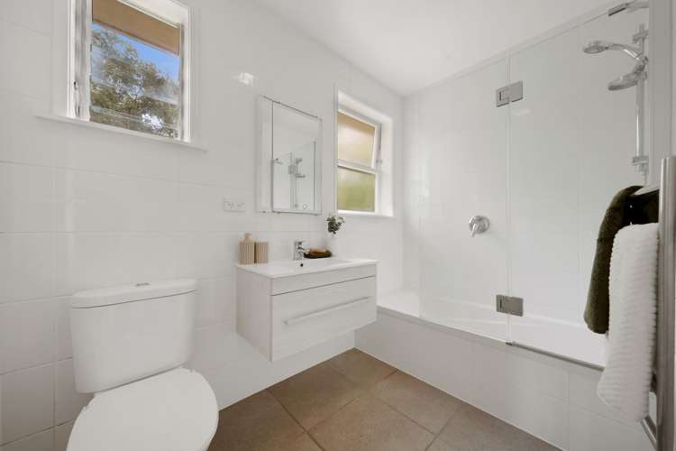 7 McPhail Street Birkdale_12