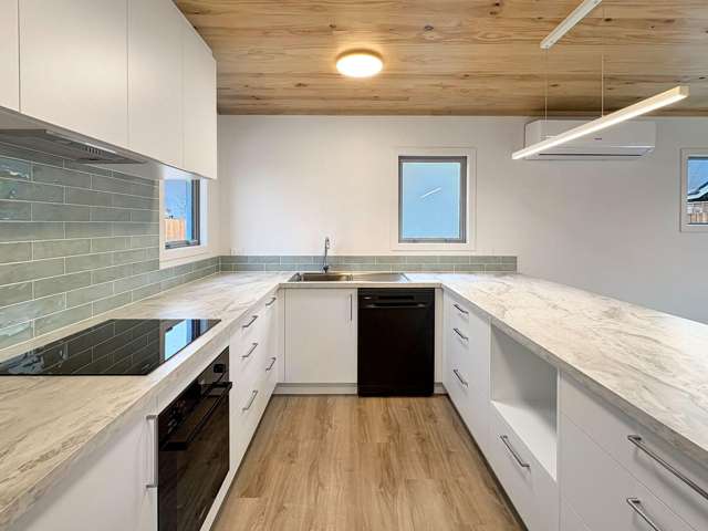 2/46 Sullivan Av Woolston_2