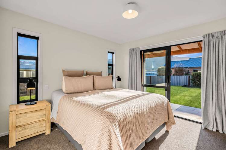 5 Holdom Place Clyde_12