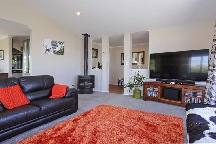 61 Cotswold Place Ohauiti_3